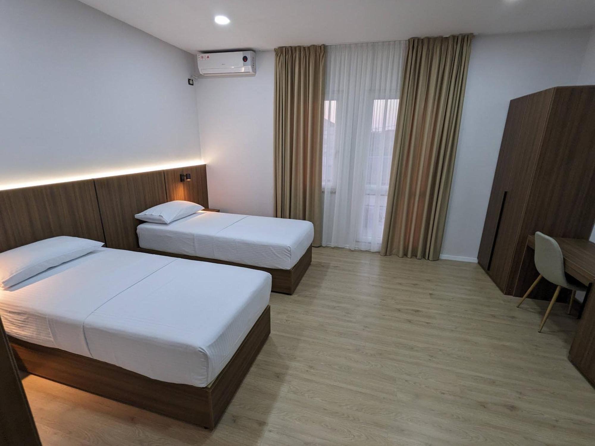 Hotel Aleks Shkodra Exterior foto