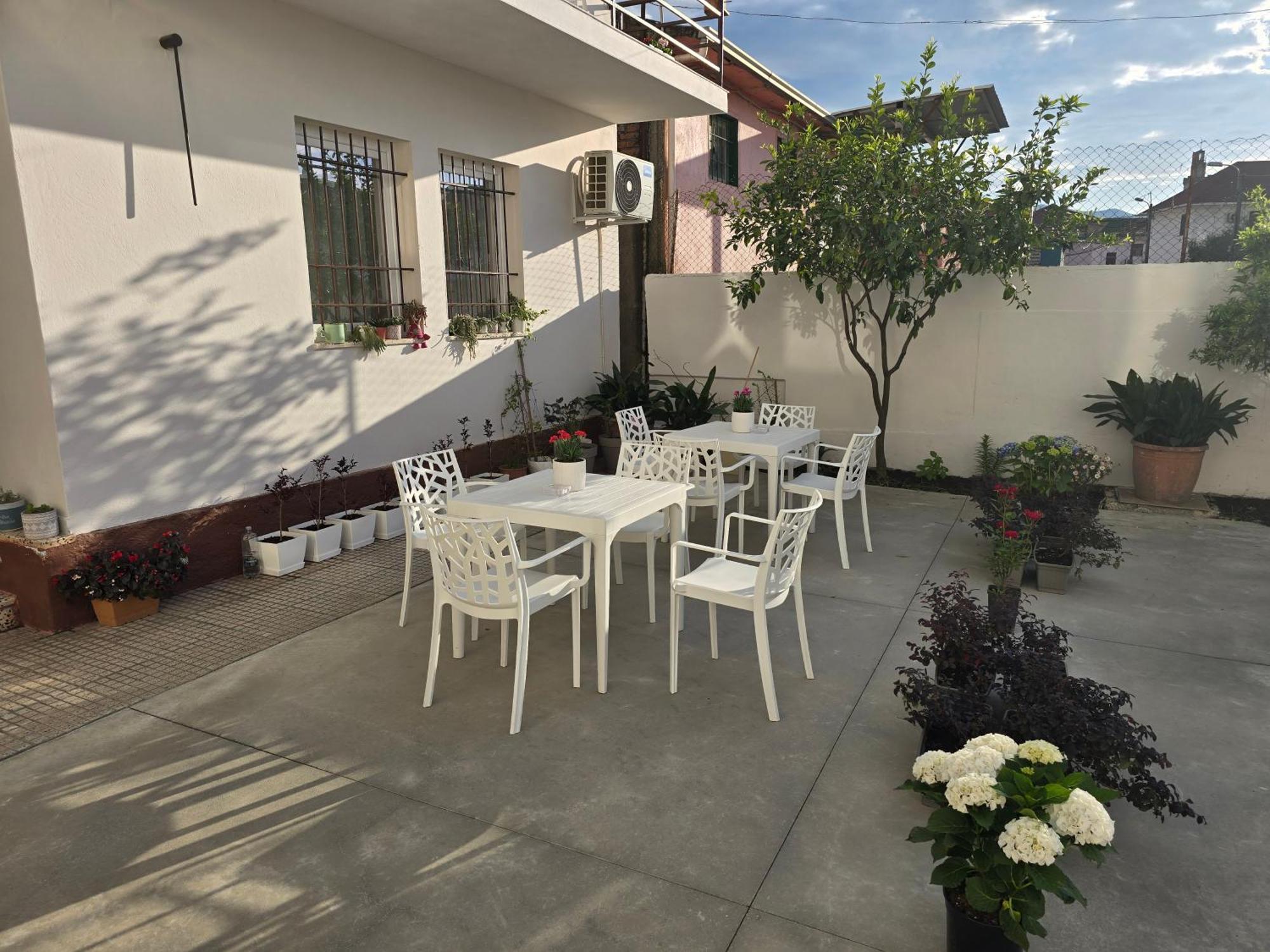 Hotel Aleks Shkodra Exterior foto